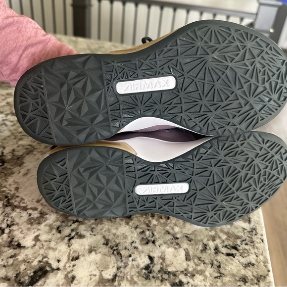 Nike AirMax Bella sneakers - Picture 6 of 6